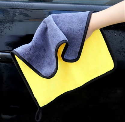 SOFT MICROFIBRE TOWEL 400gsm
